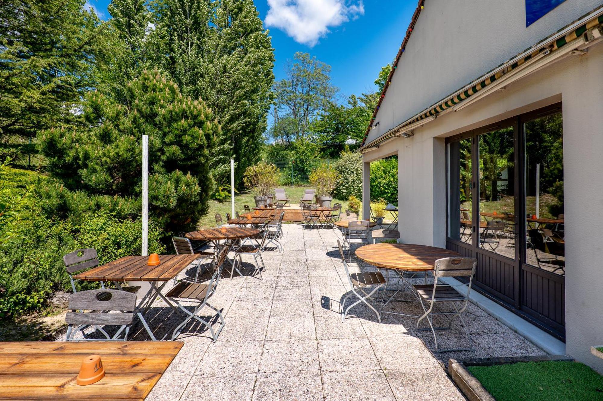 Kyriad Digne-Les-Bains Exterior foto
